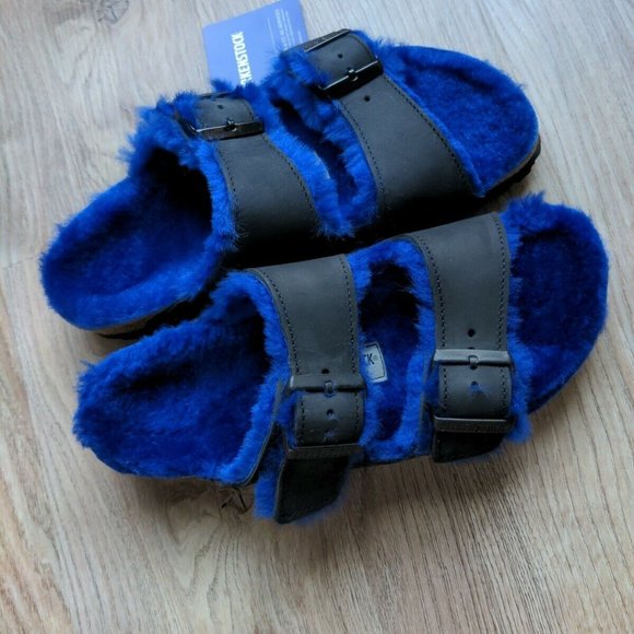 Birkenstock Other - Birkenstock Arizona Shearling Sandals